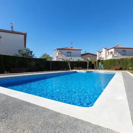 Holiday home Cristal By Interhome