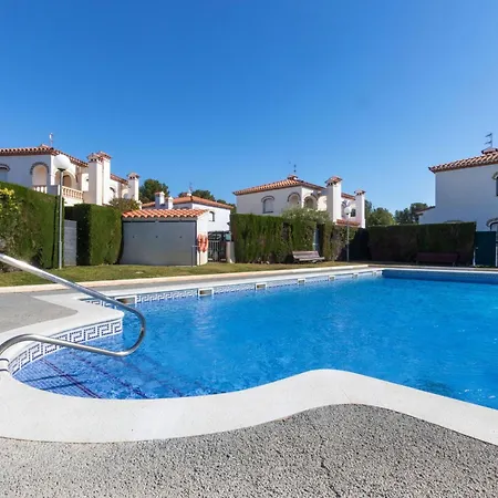 Holiday home Cristal By Interhome